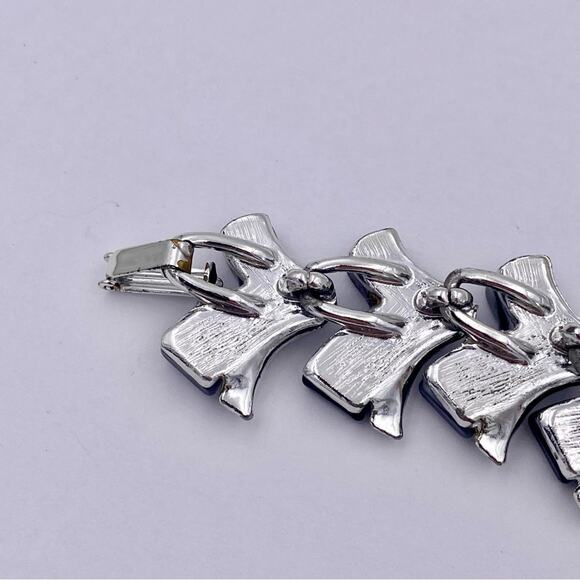 1960’s Era Vintage Charcoal and Light Grey Thermoset Lucite Bracelet - Picture 9 of 14